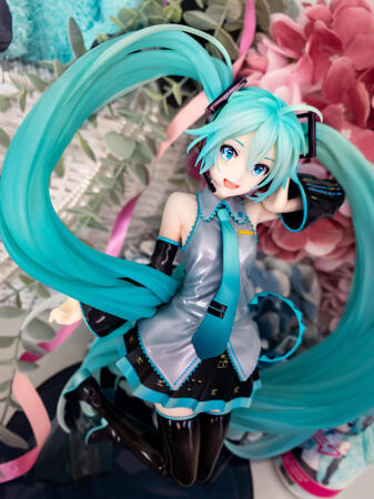 F:NEX Hatsune Miku by Furyu